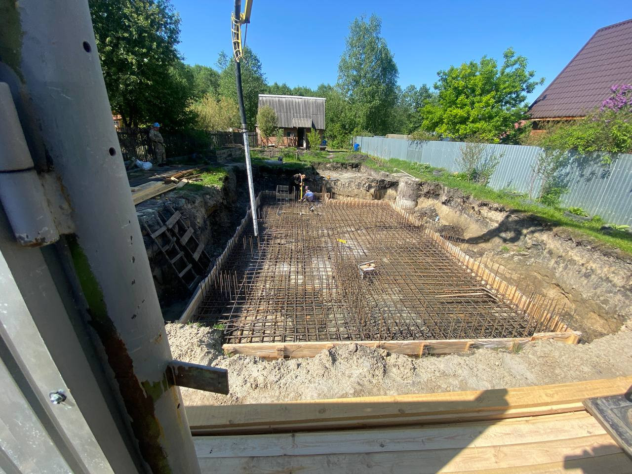 Заливка монолитного фундамента